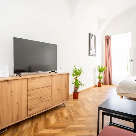 Luxapart Iii Beautiful Views With Breakfast Option Apartment Kosice
